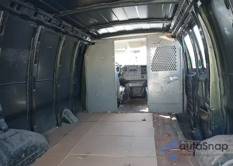 2010 GMC Savana 2500 Work Van from USA, damaged, VIN 1GTZGFBAXA1114787